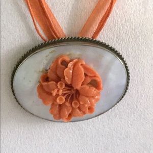 Necklace & earring set